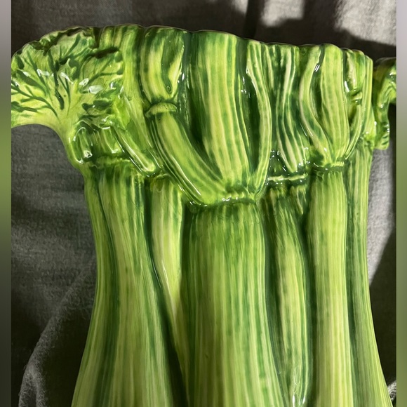 SOLD department 56 celery pitcher cottagecore vintage - Picture 4 of 11